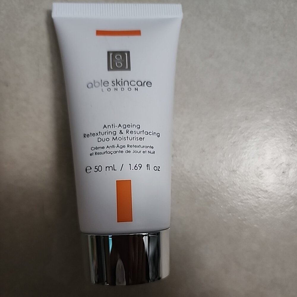 Able Skincare London Anti-ageing Retexturizing & Resurfacing Duo Moisturizer